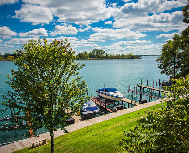 istock Local Detroit Marina 502131064