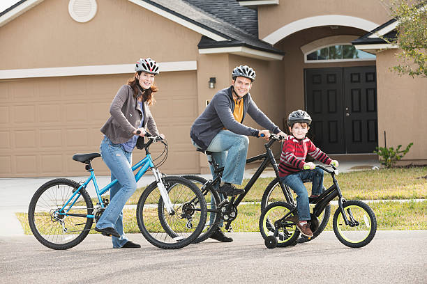 istock Young family riding bikes 502135111