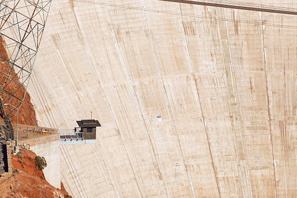 istock Observation post on the Hoover Dam 502216302