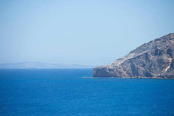 istock Steep coast Torndirrup National Park Australia 502221526