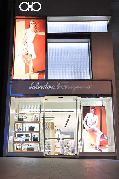 магазин salvatore ferragamo bukit bintang куала-лумпур - ferragamo стоковые фото и изображения