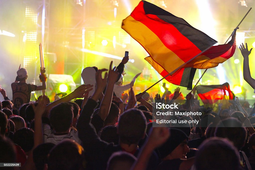 Niemcy wygrywają: Zwycięzcy Mistrzostw Świata FIFA 2014 Strona, Berlin, Niemcy - Zbiór zdjęć royalty-free (Międzynarodowe zawody w piłce nożnej)
