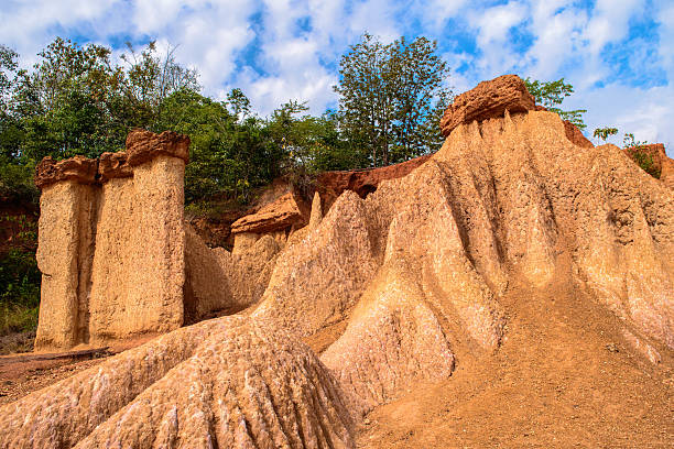 istock Pae Muang Pee Royal Park, A natural architecture 502248162