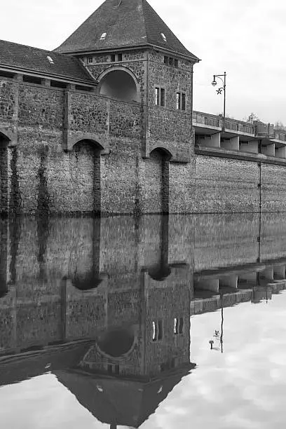 edersee dam germany black and white