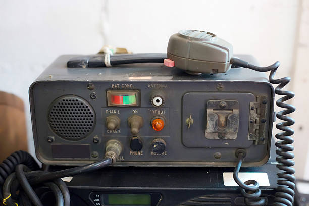 ビンテージ軍用の無線 - demodulator ストックフォトと画像