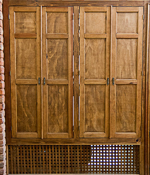 istock Wooden doors of a beverage counter 502297111