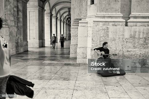 Photo libre de droit de Musicien Des Rues À Lisbonne banque d'images et plus d'images libres de droit de Adulte - Adulte, Capitales internationales, Editorial