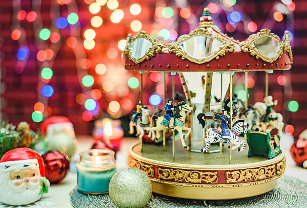 carrossel caixa de música e o papai noel decoração - music box - fotografias e filmes do acervo