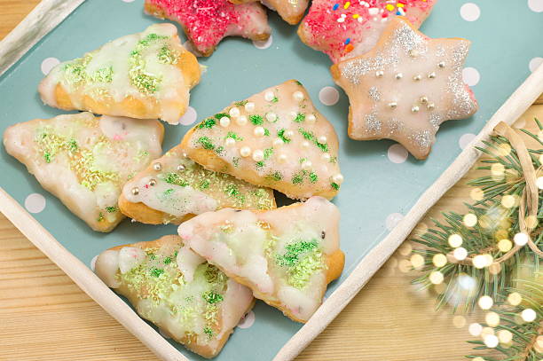 istock Star shaped Christmas cookies 502387216