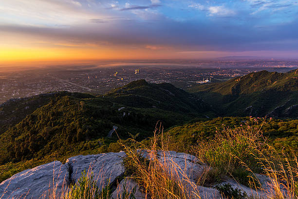 golden sunrise na islamabad, pakistan - centaurus zdjęcia i obrazy z banku zdjęć