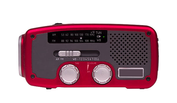 emergency weather radio an emergency weather radio that is powered by batteries,solar,or hand crank. crank mechanism photos stock pictures, royalty-free photos & images