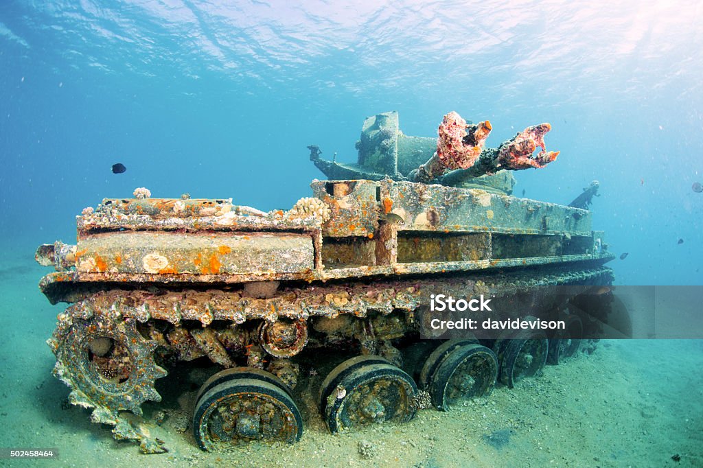 Sunken M42 Duster American Tank The wreck of a sunken M42 Duster American Tank, Aqaba in Jordan. Jordan - Middle East Stock Photo