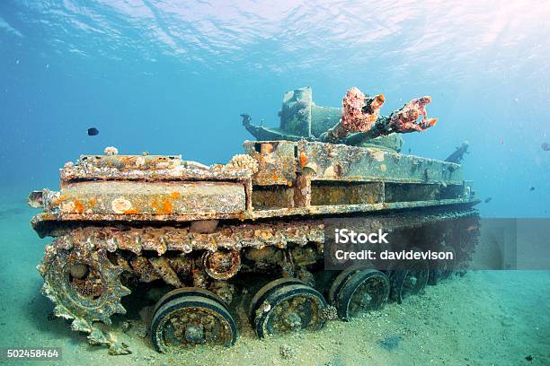 Sunken M42 Duster American Tank Stock Photo - Download Image Now - Jordan - Middle East, Aqaba, Gulf Of Aqaba