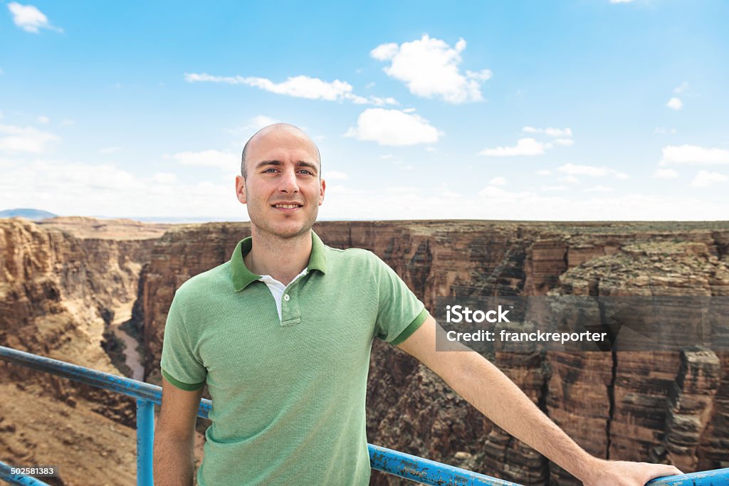 Turista en el Parque Nacional del Gran Cañón, Arizona - Foto de stock de 30-39 años libre de derechos