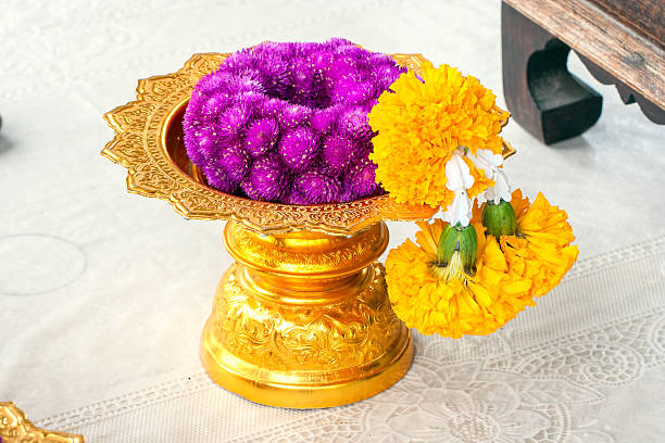 istock Globe amaranth and Marigold to garlands 502583847