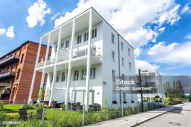 Apartmenthäuserblocks Stockfoto und mehr Bilder von Architektur - Architektur, Architekturberuf, Außenaufnahme von Gebäuden