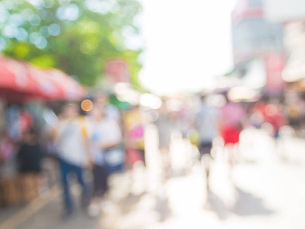istock Blurred background of people shopping 502587766