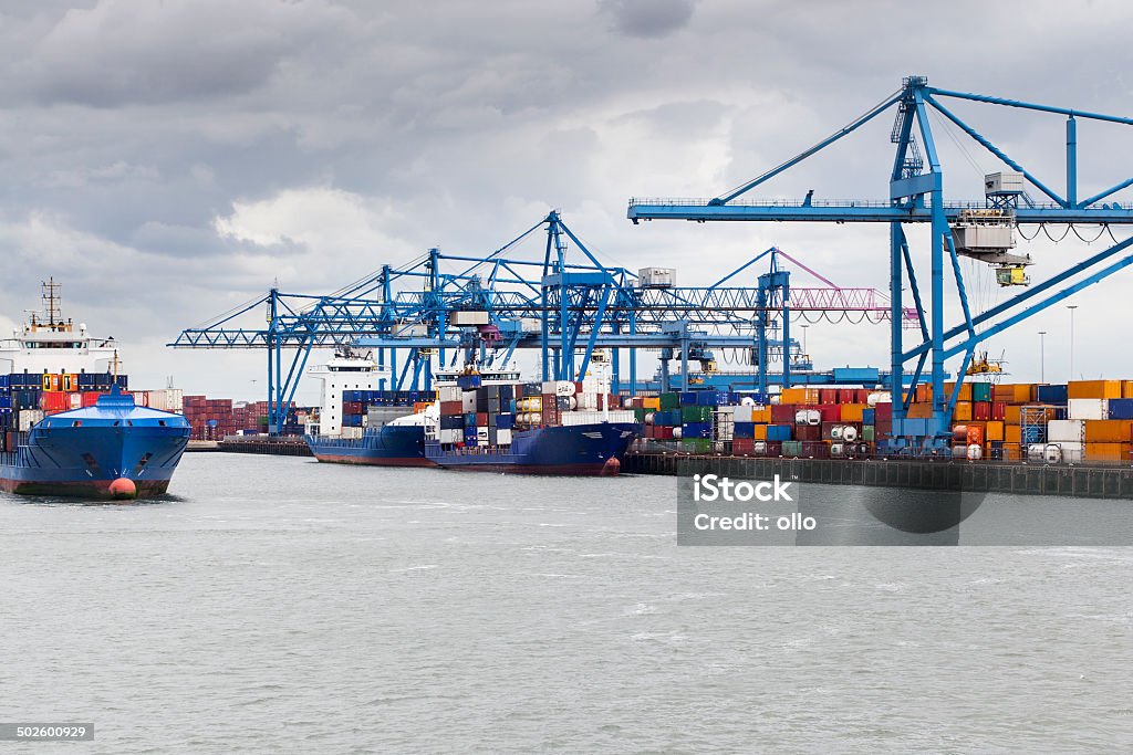 Puerto de Rotterdam, Prinses Beatrix haven - Foto de stock de Agua libre de derechos