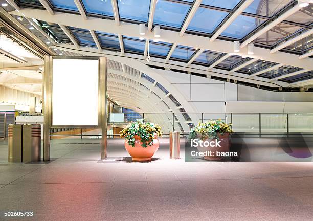 Moderne Inneneinrichtung Stockfoto und mehr Bilder von Bildhintergrund - Bildhintergrund, Büro, Bilderrahmen