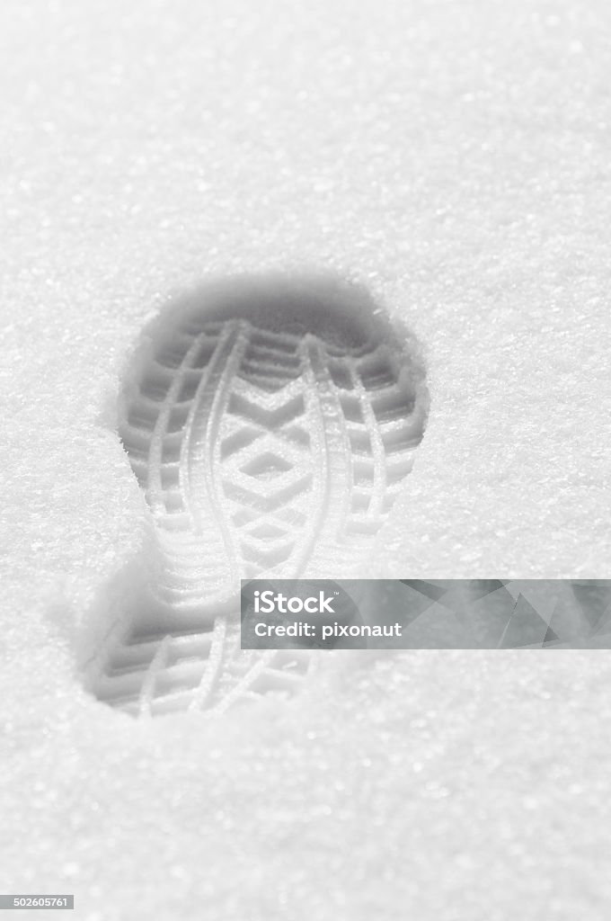 Huella en la nieve - Foto de stock de Aire libre libre de derechos