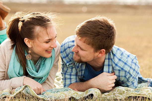 istock couple outdoors 502606617
