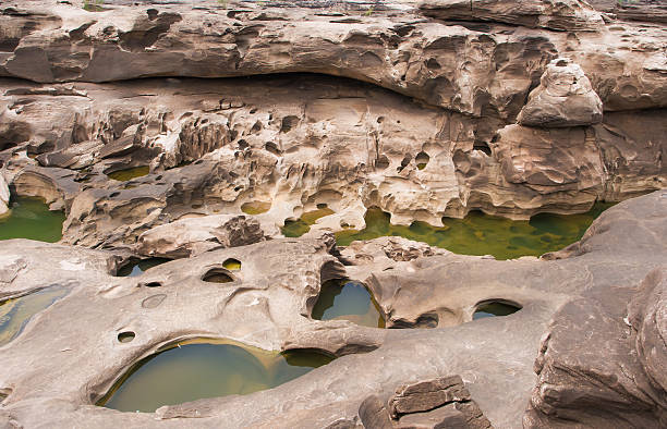 istock the amazing canyon 502624021