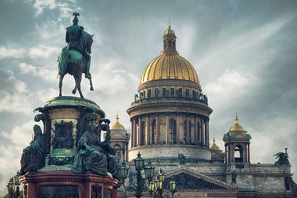 saint petersburg, rusia - san petersburgo fotografías e imágenes de stock