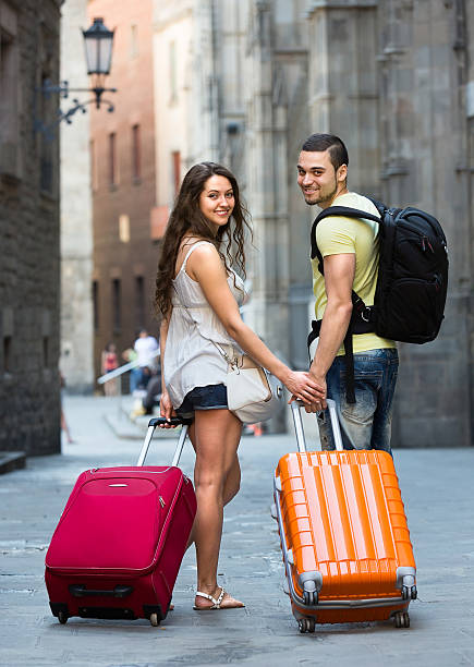 istock Couple with suitcases 502642953