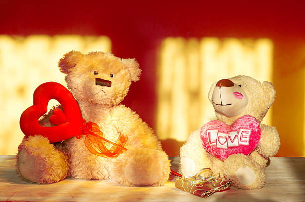 teddy bears with red hearts
