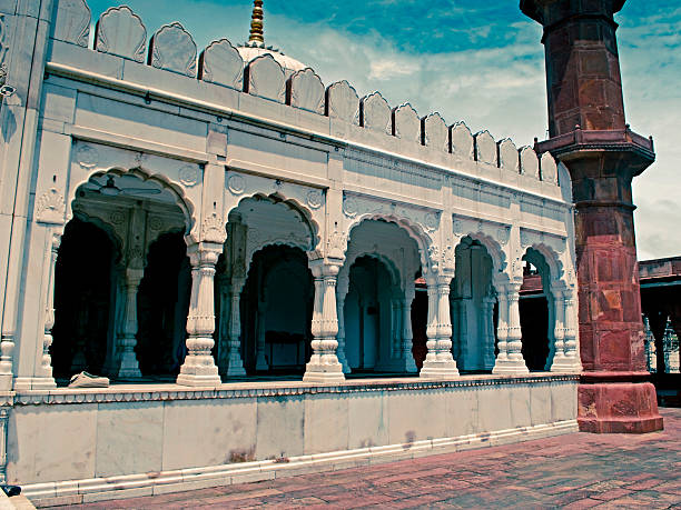 istock Pearl Mosque, Moti Masjid, 502727448