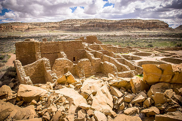 Chaco Culture National Historic Park Ancient Native American ruins of the Chaco people.  chaco culture national historic park stock pictures, royalty-free photos & images