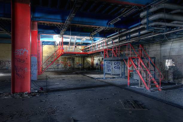istock Old steel in an abandoned hall 502789701