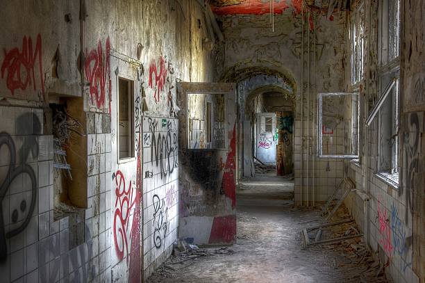 istock Old corridor in an abandoned hospital 502790255