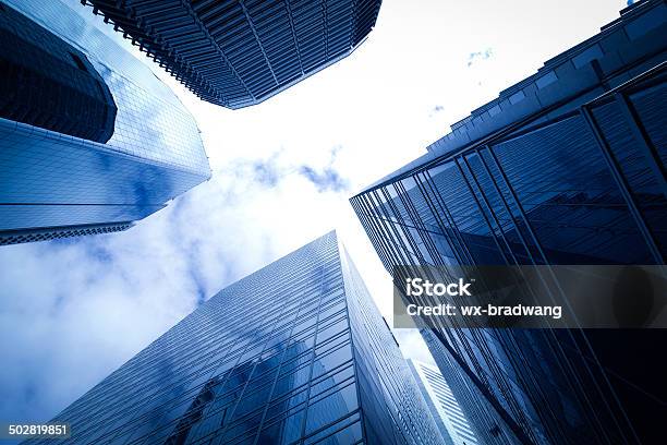 City Building - Fotografie stock e altre immagini di Affari - Affari, Affari finanza e industria, Ambientazione esterna