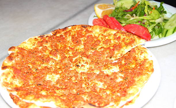 istock lahmacun and salat 502820823