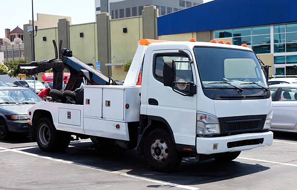 istock Tow Truck 502857955