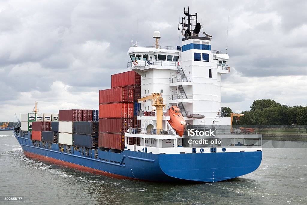 Contenedor de carga buque, el puerto de Rotterdam - Foto de stock de Agua libre de derechos