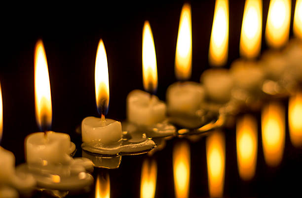 istock number of candles 502858935