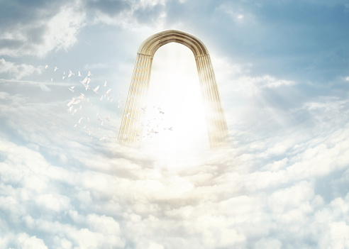 Shot of the "Pearly Gates" above the cloudshttp://195.154.178.81/DATA/i_collage/pi/shoots/783568.jpg