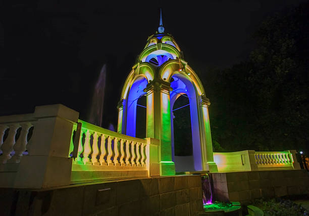 istock Fountain gazebo 