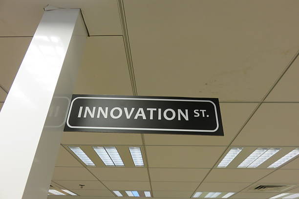 istock motivation Sign in the office 502884672