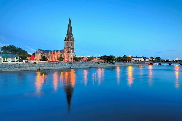 ballina - county mayo ireland photos et images de collection