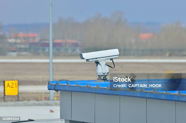 Überwachungskamera Stockfoto und mehr Bilder von Fernsehkamera - Fernsehkamera, Fotografie, Fotografische Themen