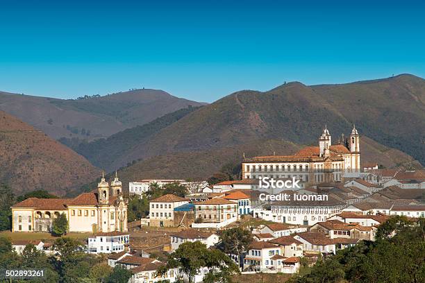 Photo libre de droit de Ouro Preto De Minas Gerais Au Brésil banque d'images et plus d'images libres de droit de Ouro Preto - Ouro Preto, Panoramique, Passé