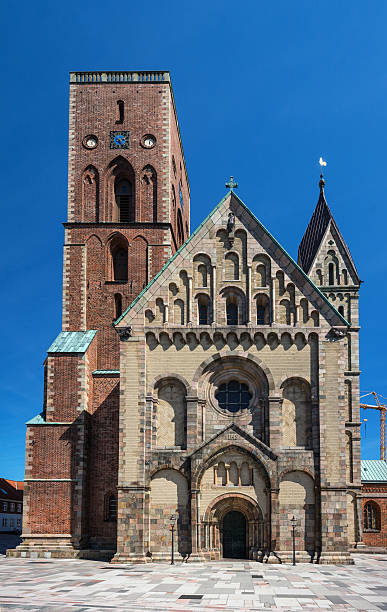 Facade the Our Lady Maria Cathedral in Ribe, Denmark Facade view of the Our Lady Maria Cathedral in Ribe, the oldest town in Denmark (and Scandinavia), Southern Jutland, Denmark ribe town photos stock pictures, royalty-free photos & images