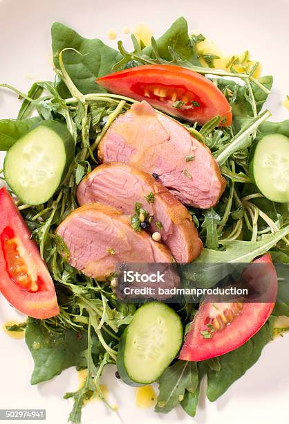 Juicy Carne - Fotografias de stock e mais imagens de Alimentação Saudável - Alimentação Saudável, Almoço, Assado