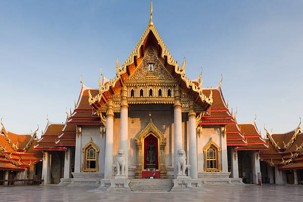 istock Marble temple or Wat Ben with clear blue sky 502992238