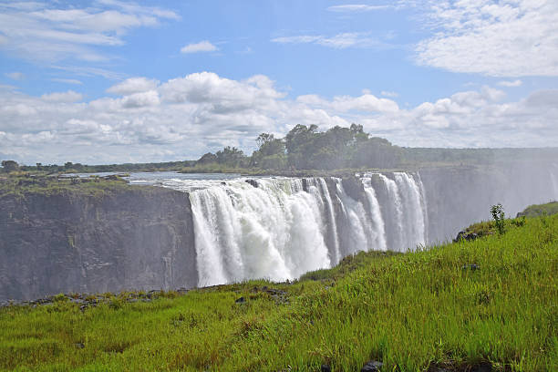 istock Grassland & Main Falls, Victoria Falls, Zimbabwe 503018650