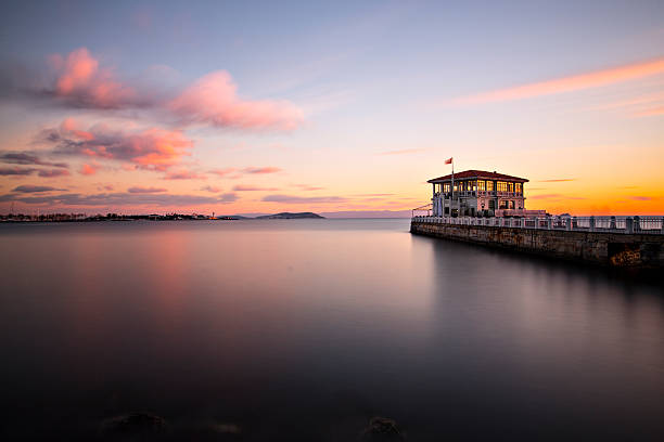 mado coast turquie longue exposition - yalova photos et images de collection