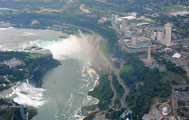 istock Niagara Falls in overcast day 503027015